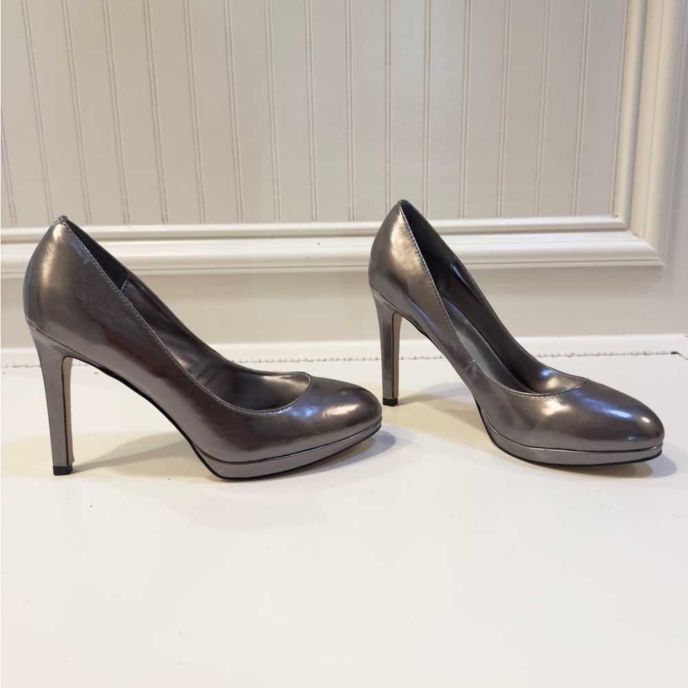 Joey Pewter Pumps